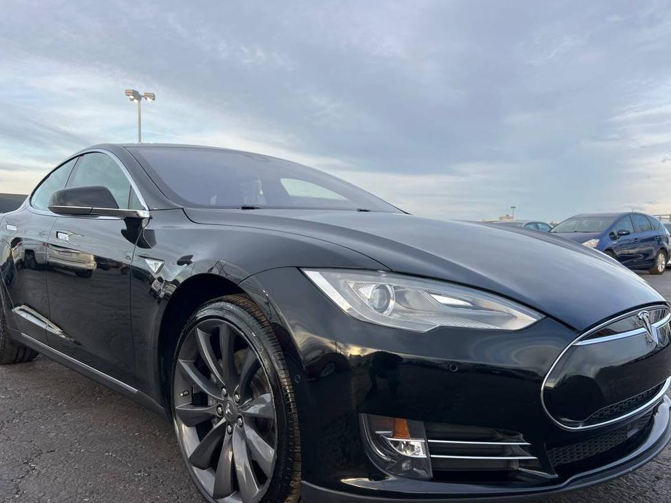 TESLA MODEL S 2014 5YJSA1H20EFP65526 image